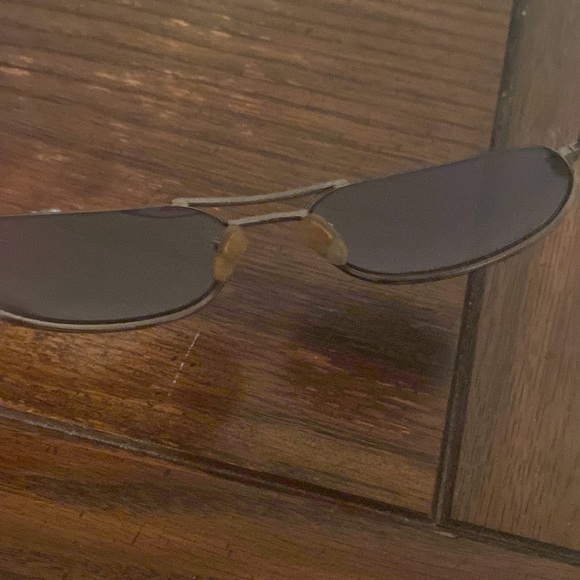 Mens Gucci Sunglasses - Picture 3 of 5